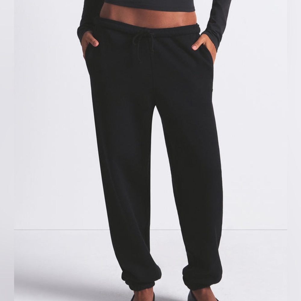 NWT SKIMS Classic Cotton Fleece Joggers